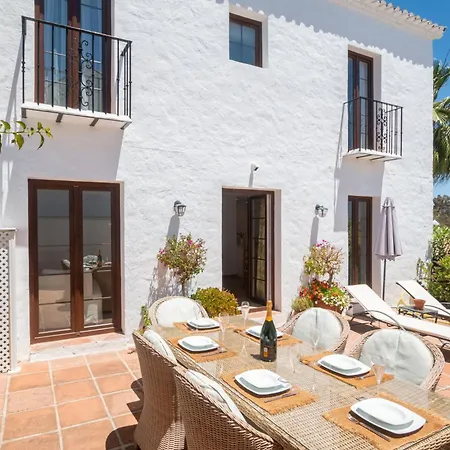 Townhouse El Naranjal * Marbella